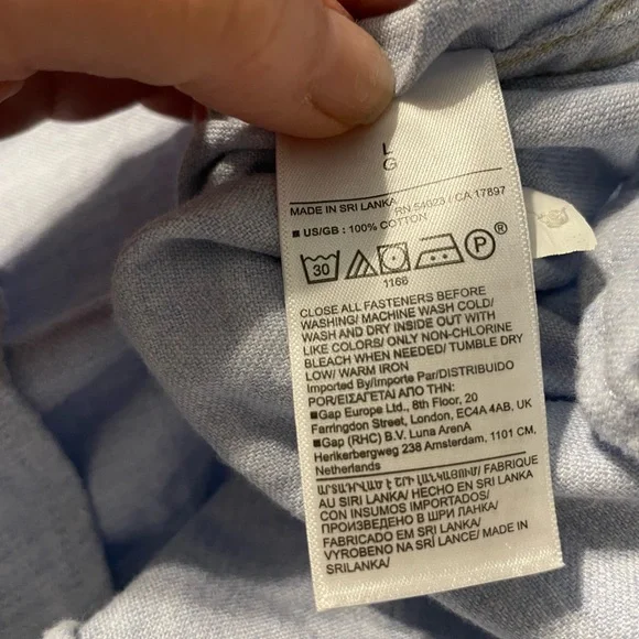 Banana Republic Soft Cotton Button Down Shirt Blue Size L Relaxed Fit - Picture 7 of 7